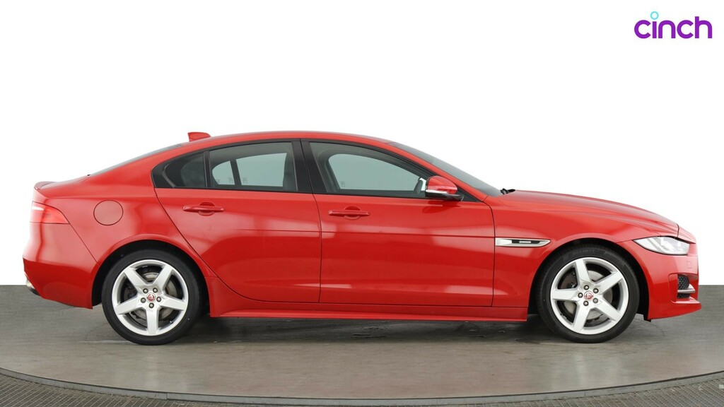 Jaguar XE 2.0 R-dynamic S  #2