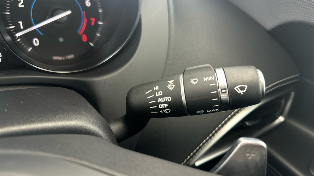 Jaguar XE 2.0 R-dynamic S  #22