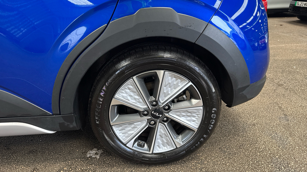 Kia Soul Blue #20