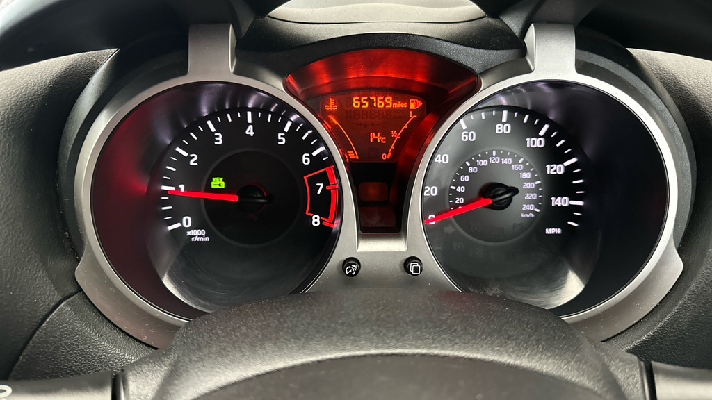 Nissan Juke Juke Acenta Grey #17