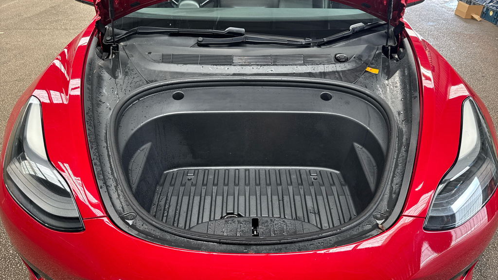 Tesla Model 3 2022 Dual Motor Long Range Saloon A Red #18