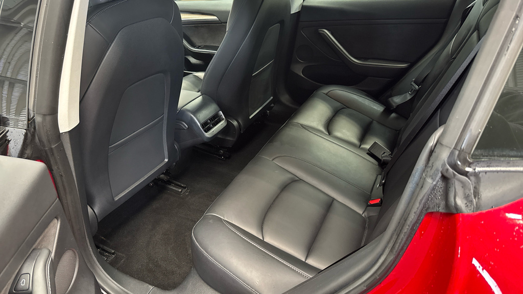 Tesla Model 3 2022 Dual Motor Long Range Saloon A Red #16