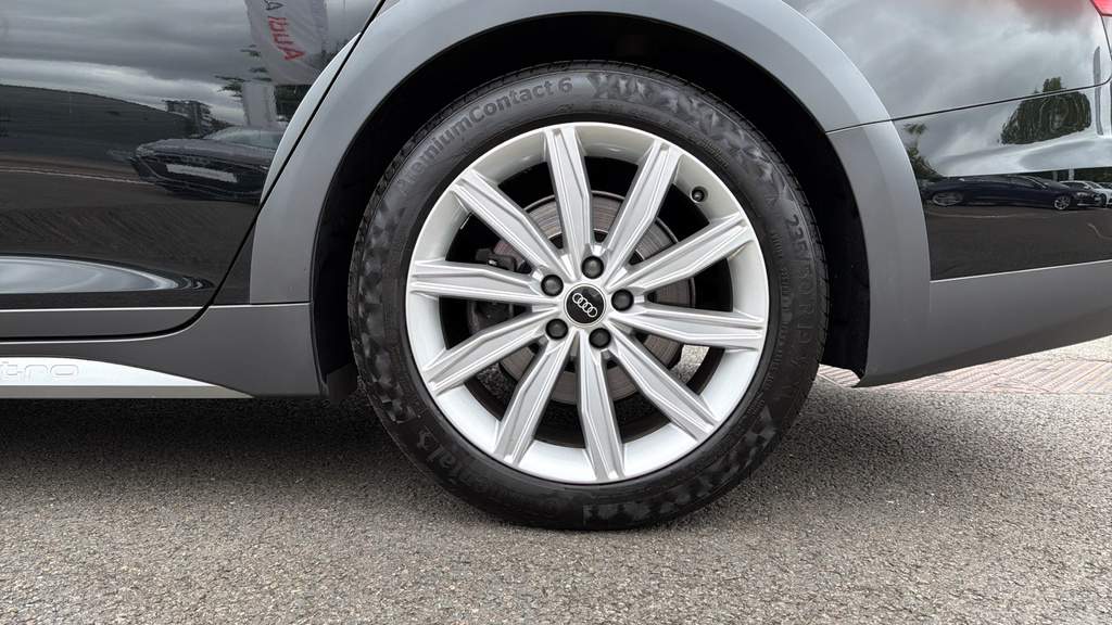 Audi A6 Allroad Sport Black #19
