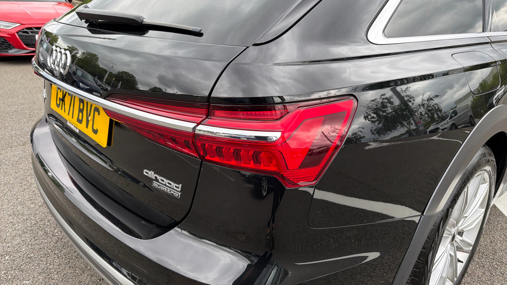 Audi A6 Allroad Sport Black #37