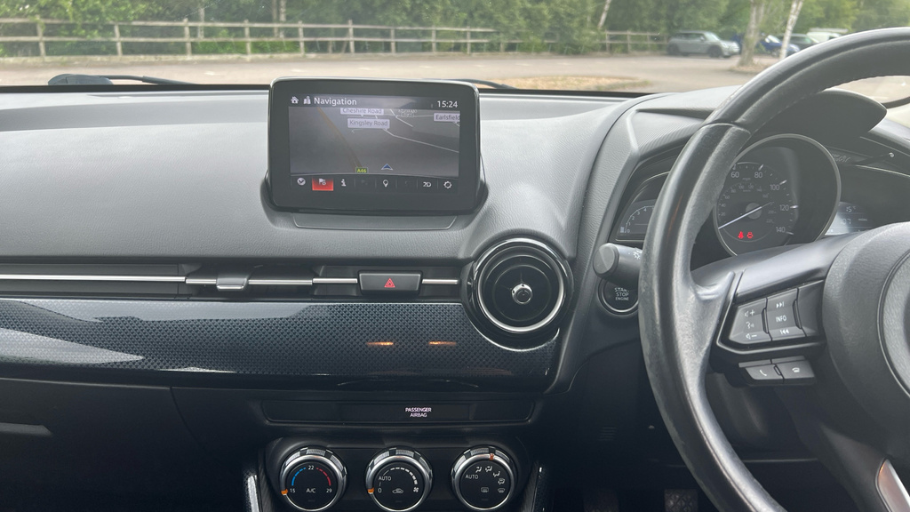 Mazda 2 Sport Nav Plus White #12