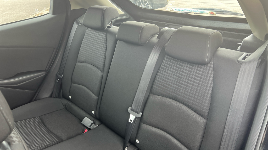 Mazda 2 Sport Nav Plus White #14