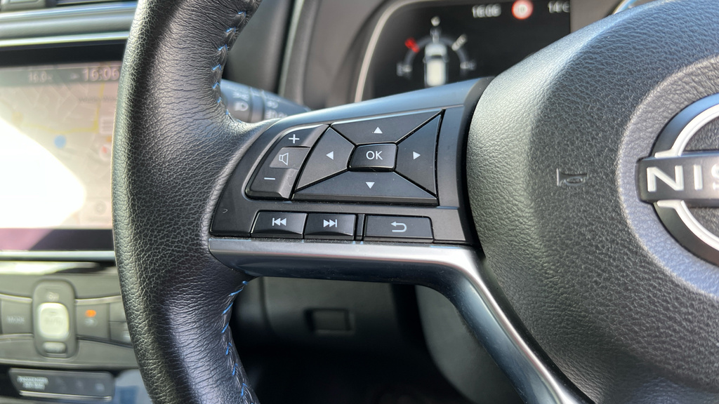 Nissan Leaf Leaf E Tekna White #27