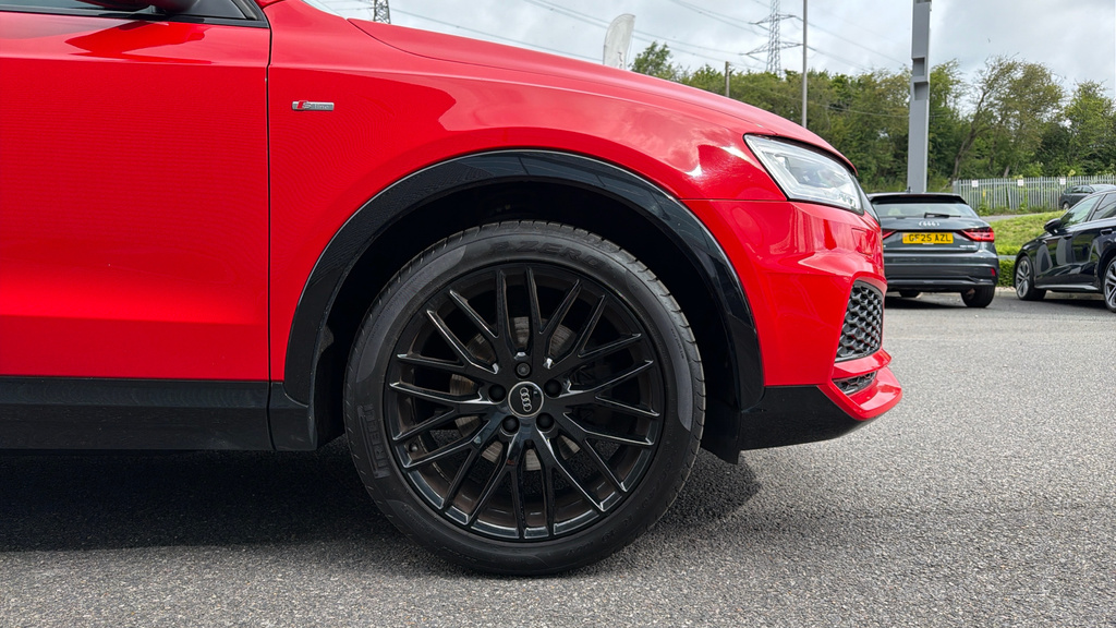 Audi Q3 Grey #20