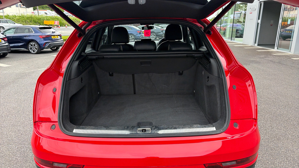 Audi Q3 Grey #18