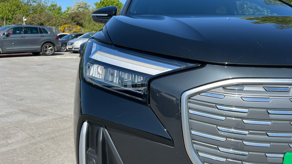 Audi Q4 E Tron Q4 E-tron Vorsprung 40 Black #40