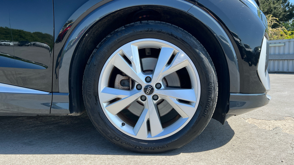 Audi Q4 E Tron Q4 E-tron Vorsprung 40 Black #20