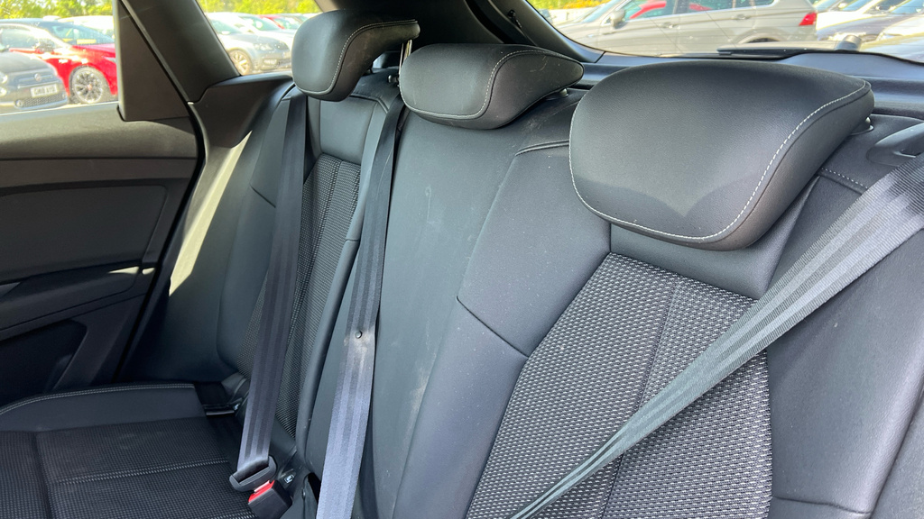 Audi Q4 E Tron Q4 E-tron Vorsprung 40 Black #17