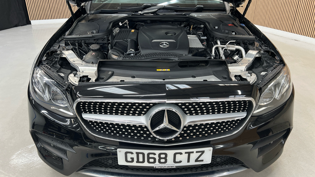 Mercedes-Benz E Class 3L Amg Line Grey #20