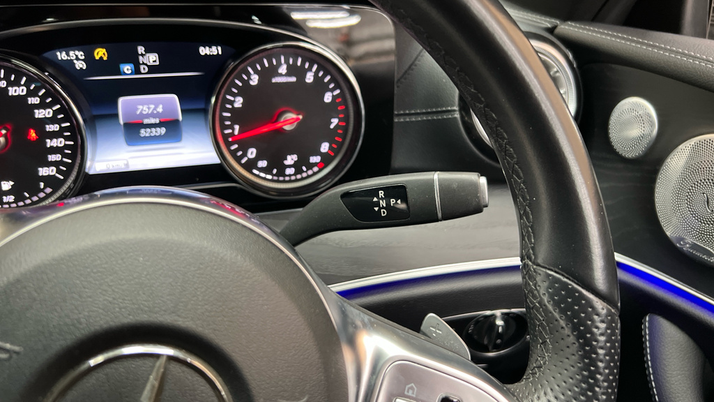 Mercedes-Benz E Class 3L Amg Line Grey #31