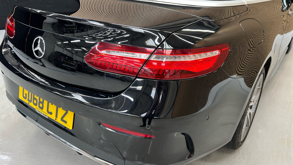 Mercedes-Benz E Class 3L Amg Line Grey #30