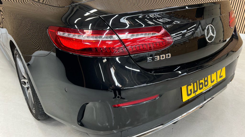 Mercedes-Benz E Class 3L Amg Line Grey #29