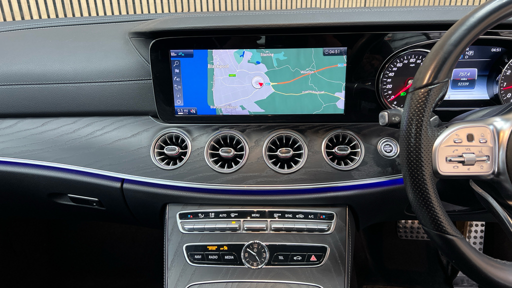 Mercedes-Benz E Class 3L Amg Line Grey #15