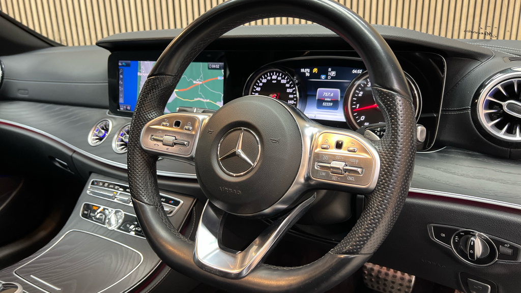 Mercedes-Benz E Class 3L Amg Line Grey #38