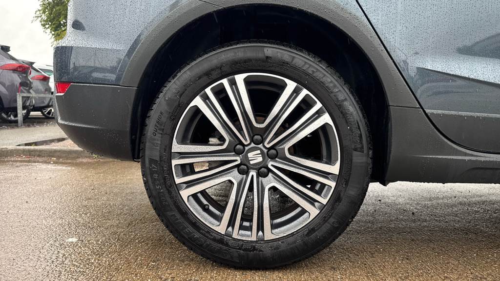 Seat Arona Se Technology Grey #17