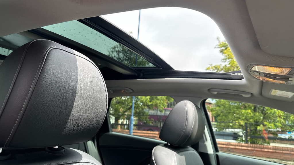 Hyundai I30 Hatchback Blue #28