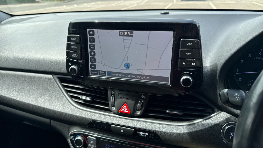 Hyundai I30 Hatchback Blue #26
