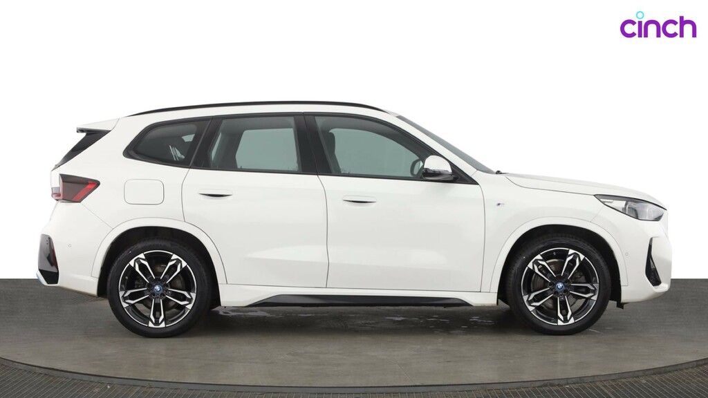 BMW iX1 30 Xline White #2