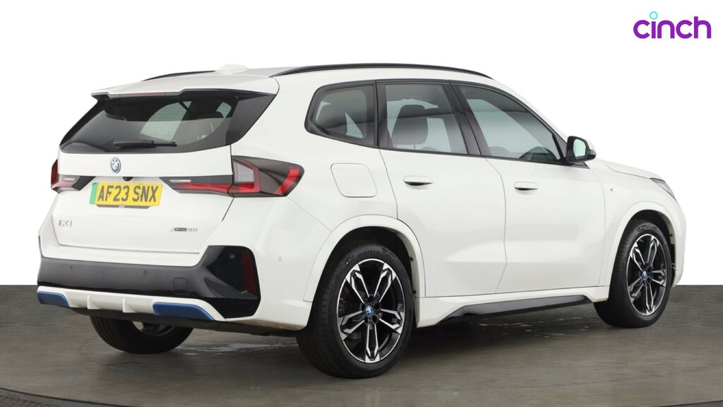 BMW iX1 30 Xline White #3