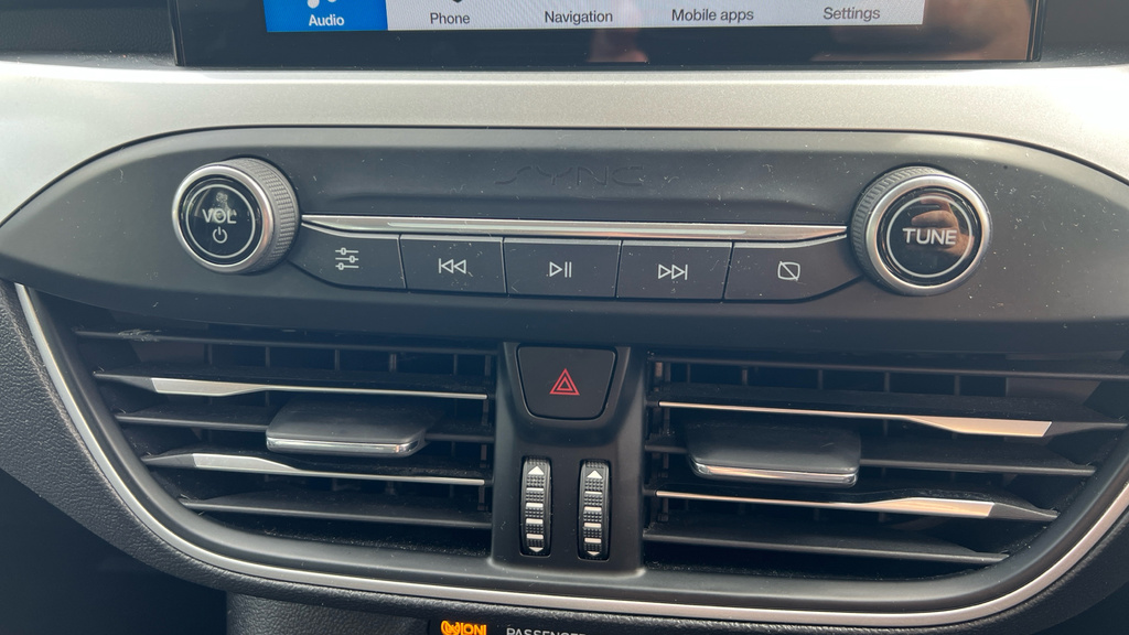 Ford Focus 1.0 Ecoboost Titanium Grey #25