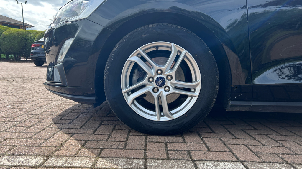 Ford Focus 1.0 Ecoboost Titanium Grey #16
