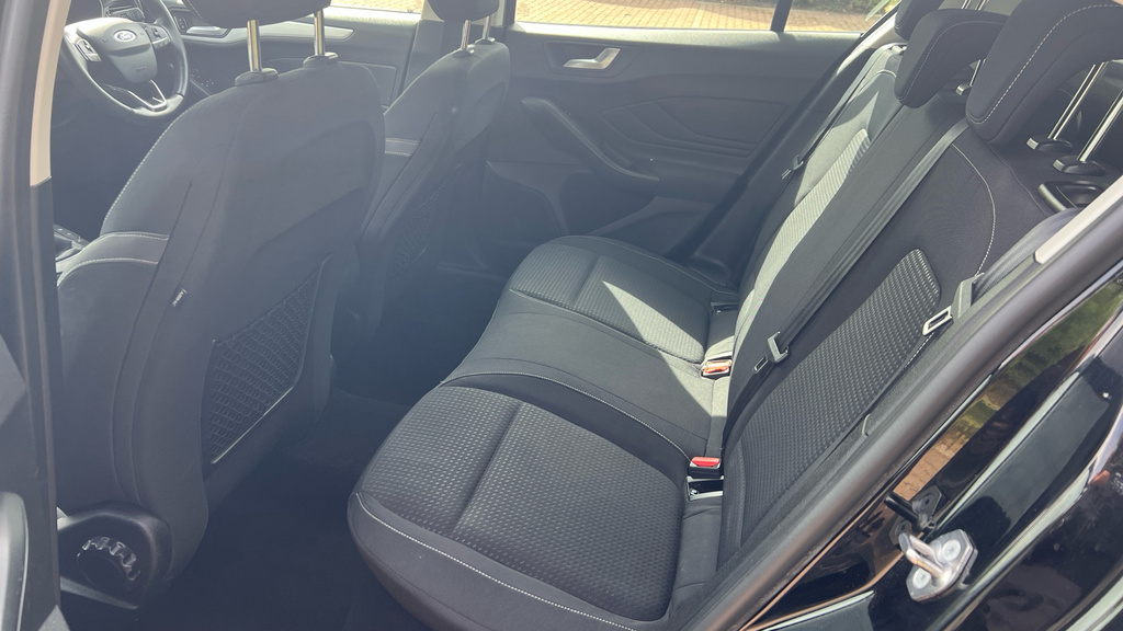 Ford Focus 1.0 Ecoboost Titanium Grey #14