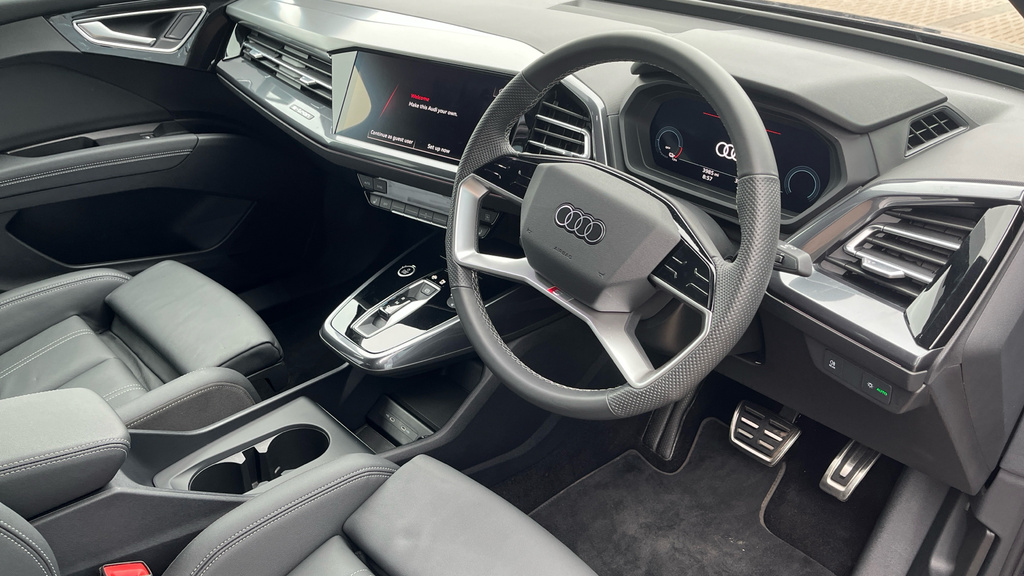Audi Q4 E Tron 210Kw 45 82Kwh S Line Leathertech Pack Blue #9