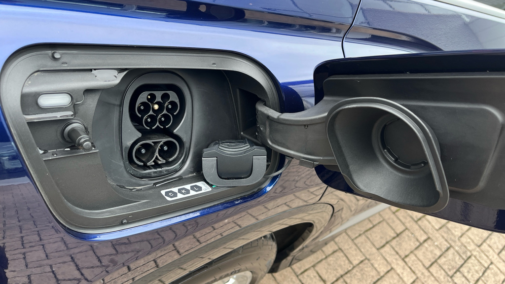 Audi Q4 E Tron 210Kw 45 82Kwh S Line Leathertech Pack Blue #26