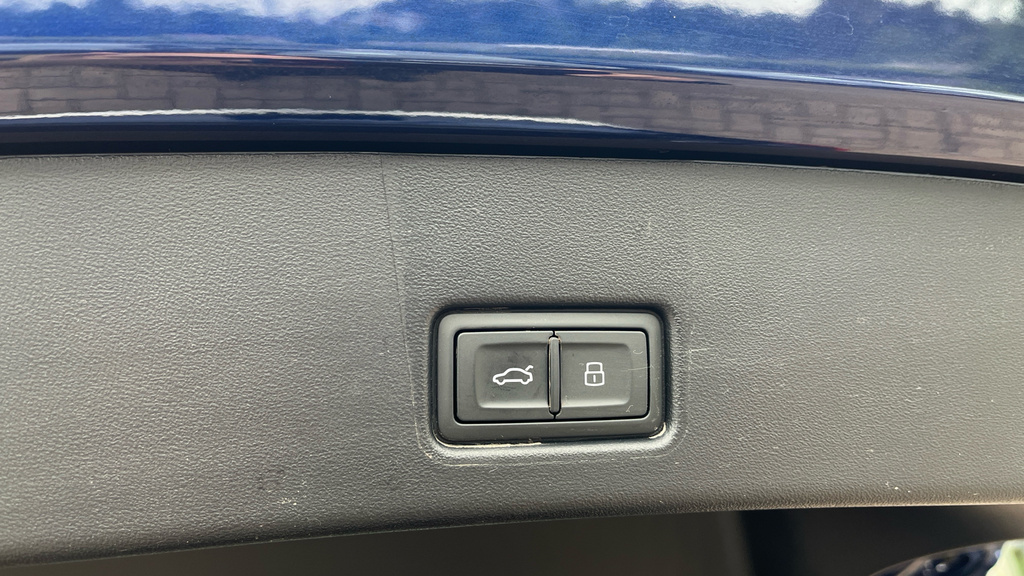 Audi Q4 E Tron 210Kw 45 82Kwh S Line Leathertech Pack Blue #47