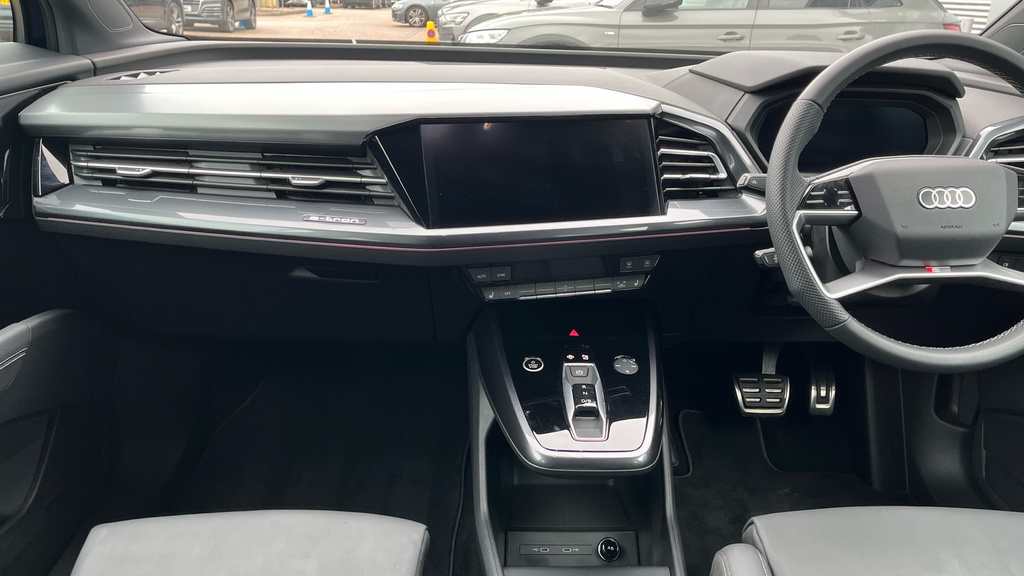 Audi Q4 E Tron 210Kw 45 82Kwh S Line Leathertech Pack Blue #12