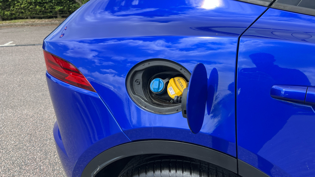 Jaguar E-Pace 2.0 P200 Mhev R-dynamic S Suv Awd Blue #35