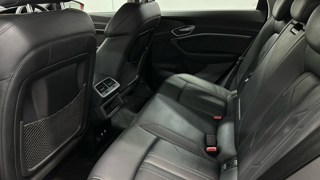 Audi E-tron E-tron Black Edition 50 Quattro Grey #28