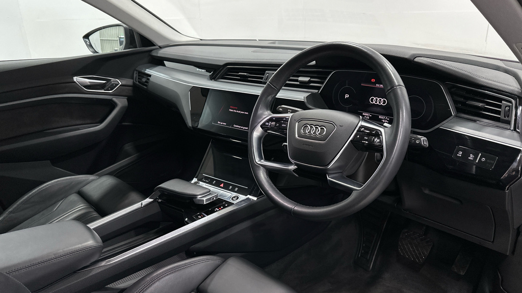 Audi E-tron E-tron Black Edition 50 Quattro Grey #13