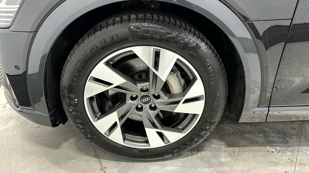 Audi E-tron E-tron Black Edition 50 Quattro Grey #32