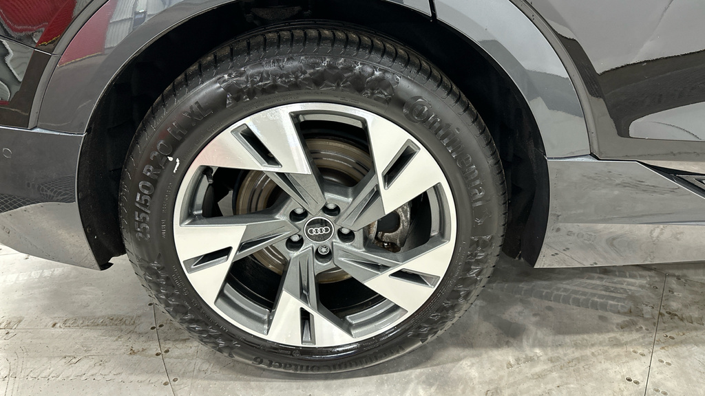 Audi E-tron E-tron Black Edition 50 Quattro Grey #34