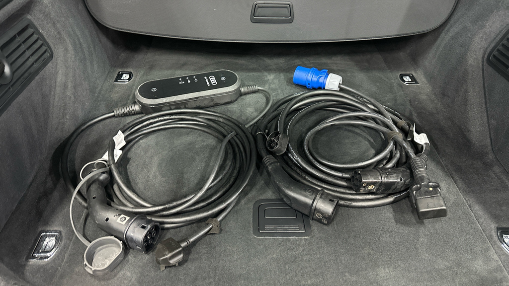 Audi E-tron E-tron Black Edition 50 Quattro Grey #6
