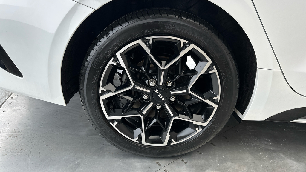Kia Proceed Gt-line Red #24