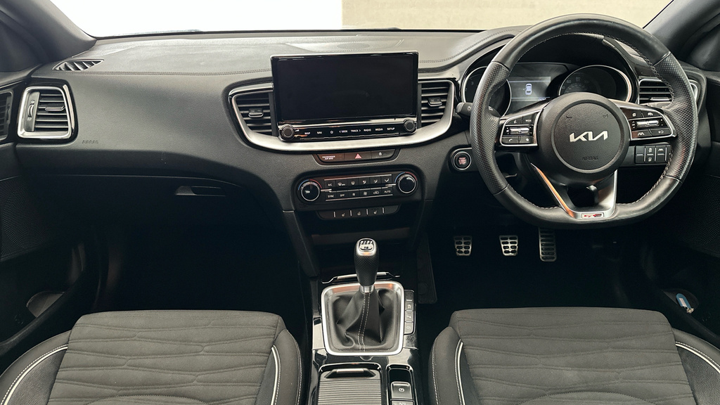 Kia Proceed Gt-line Red #12