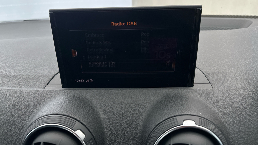 Audi Q2 Tfsi S Line Grey #16
