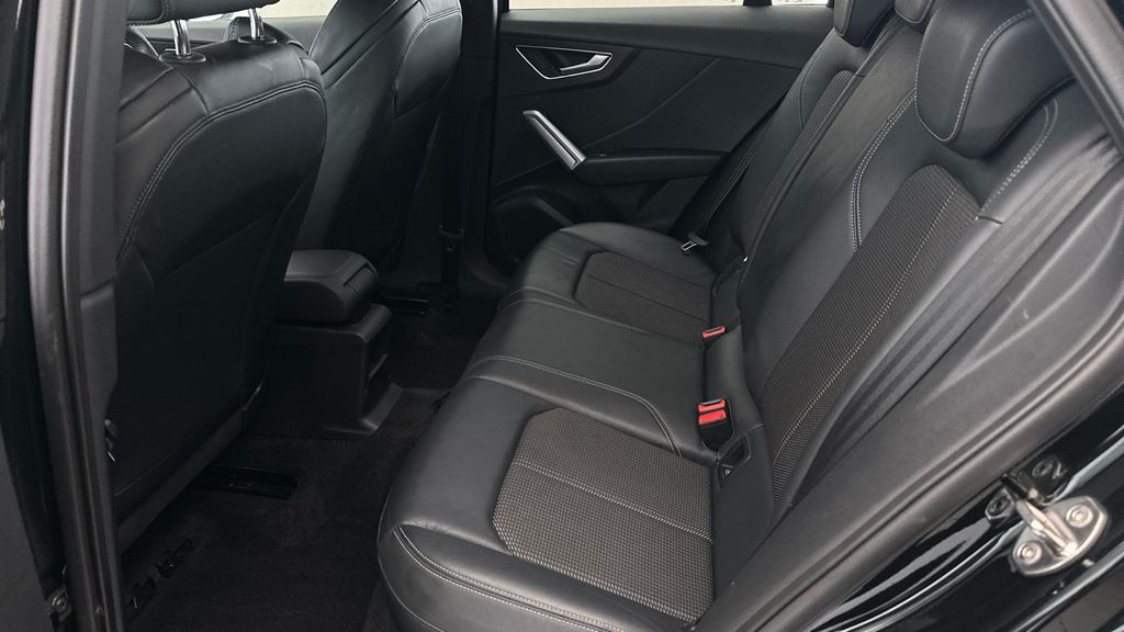 Audi Q2 Tfsi S Line Grey #18