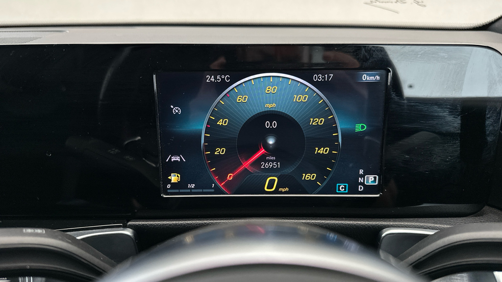 Mercedes-Benz GLB Class Suv Black #18