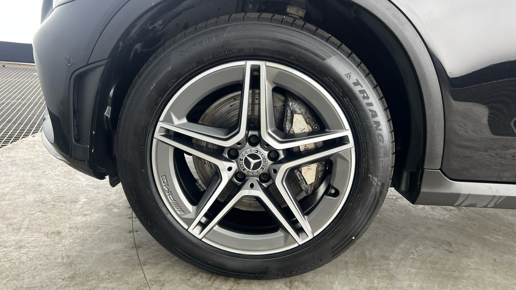 Mercedes-Benz GLC Class White #24