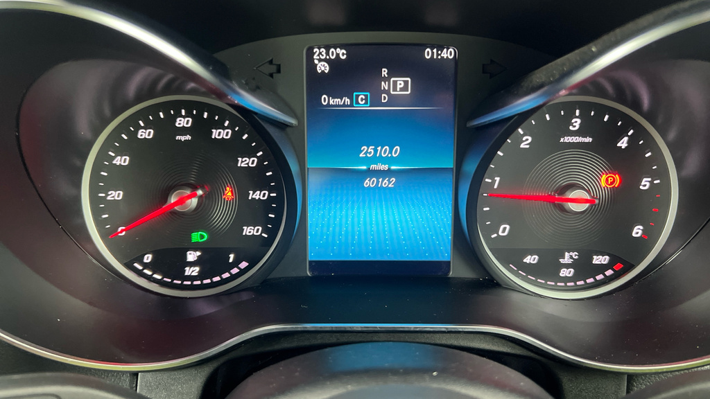 Mercedes-Benz GLC Class White #20