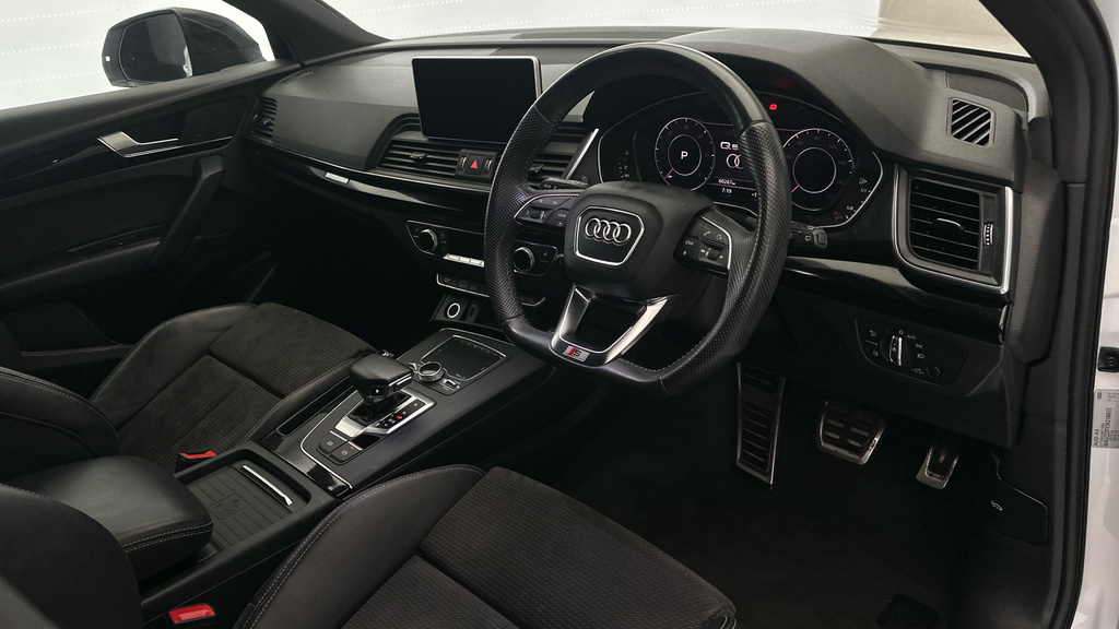 Audi Q5 Suv Black #11