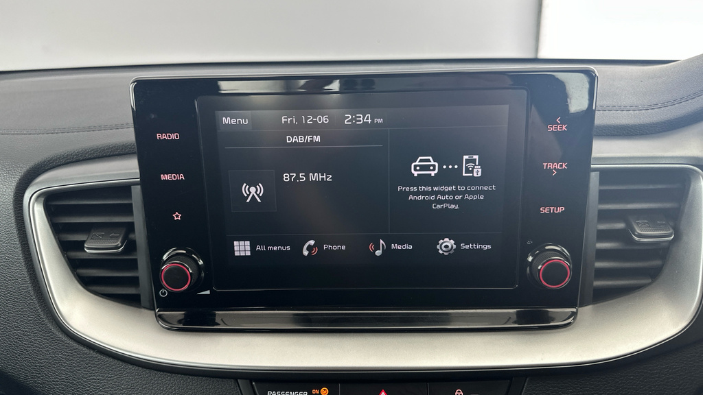 Kia Ceed Hatchback  #15