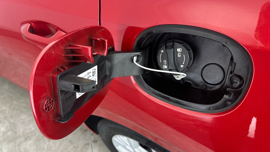 Kia Ceed Hatchback  #26